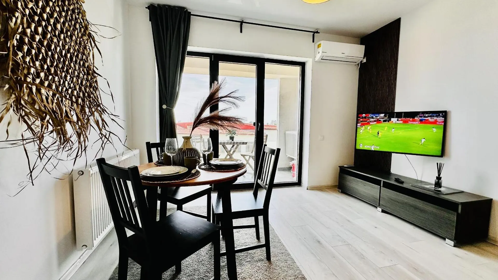 Apartment Maia Home Relax And Parking Bucharest