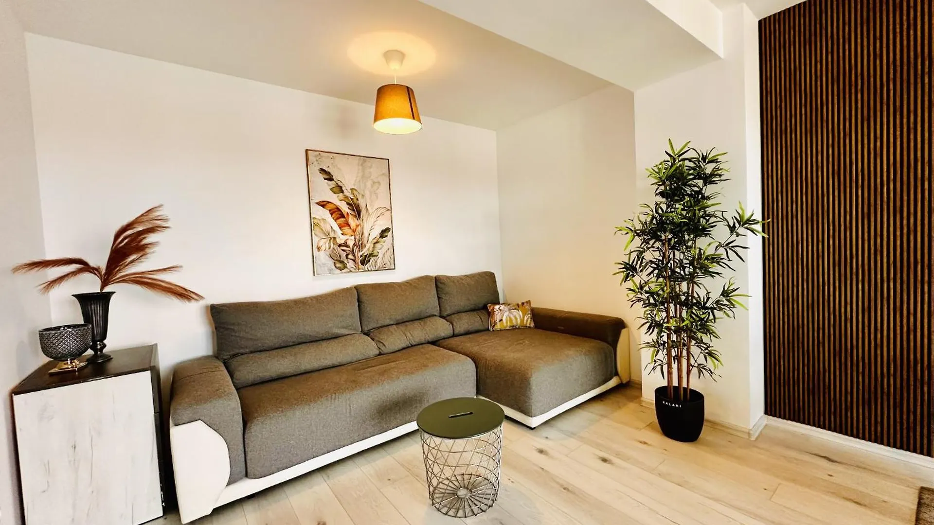 Apartment Maia Home Relax And Parking Bucharest